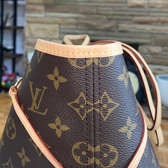 ❤️authentic neverfull gm - Picture 6 of 14